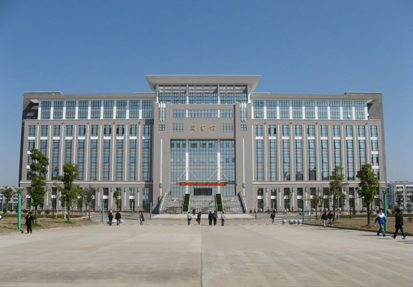 铜陵市铜陵学院.jpg